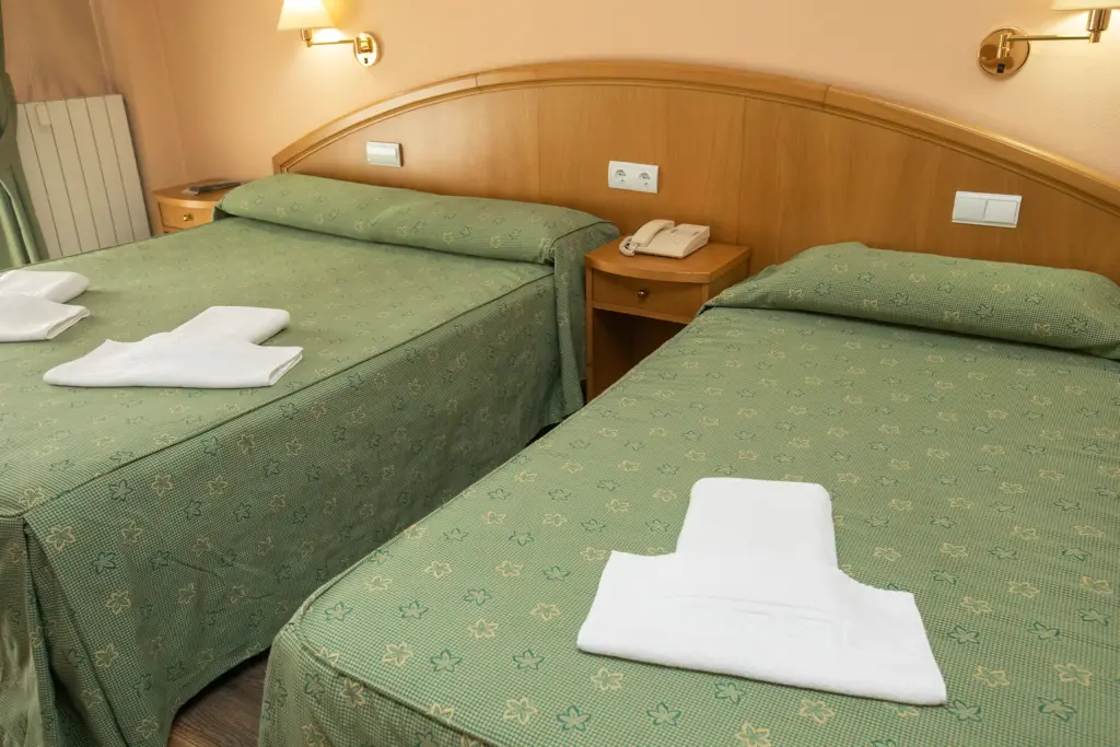 habitacion triple supletoria hotel payro milladoiro